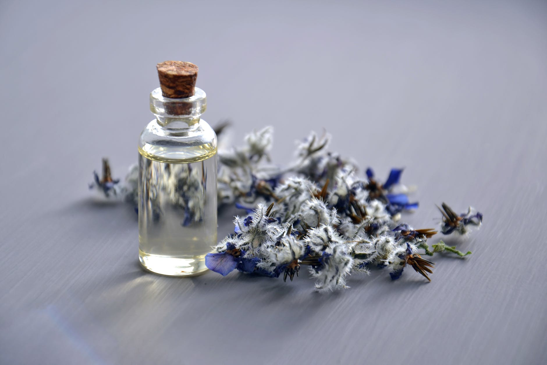 razor burn essential oil