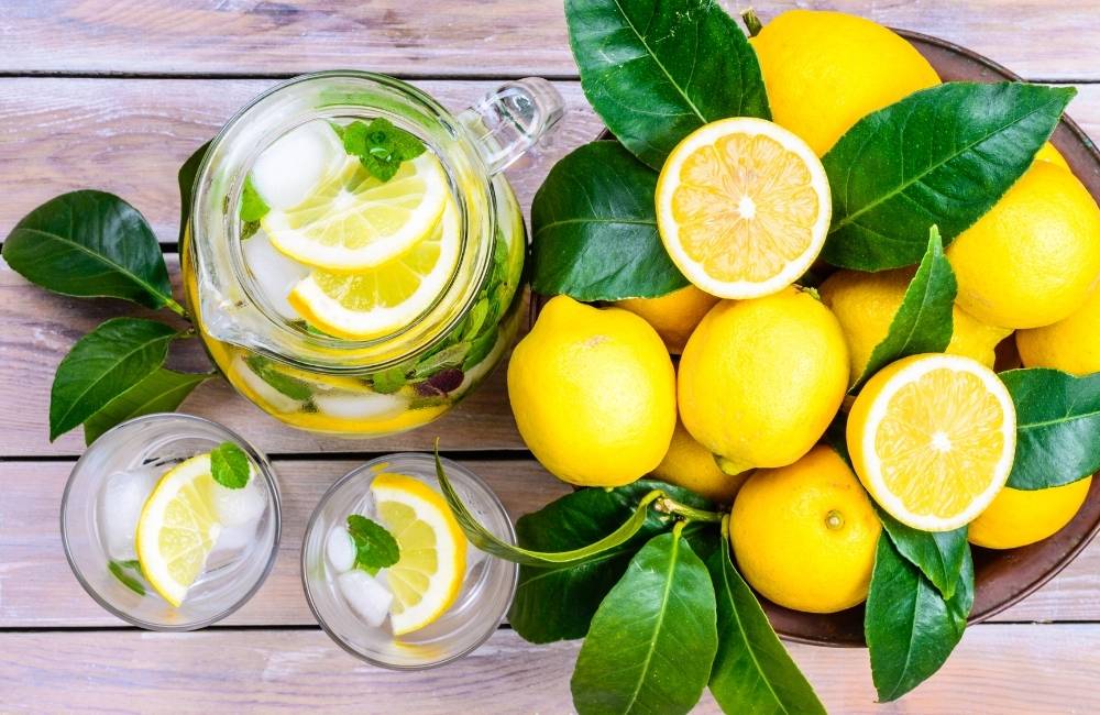 lemons with a jar