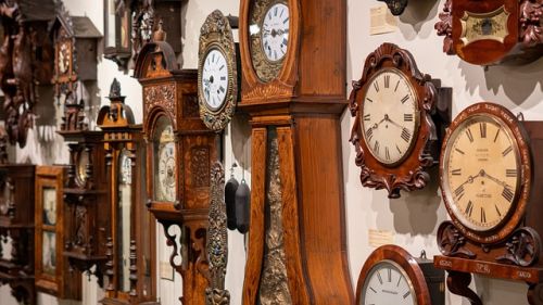 10 Best Grandfather Clock Brands In 2021