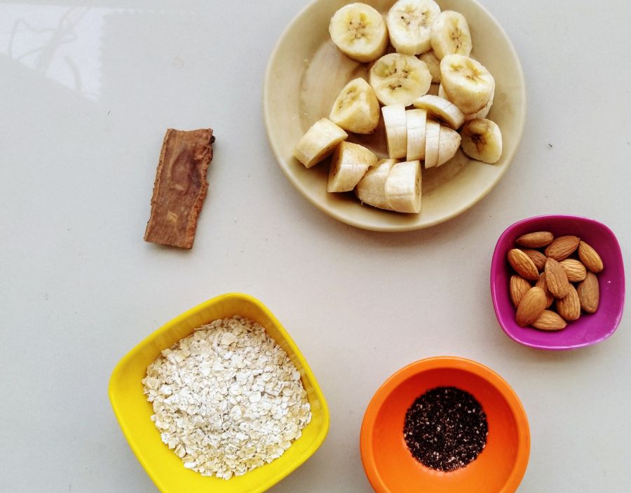 Vegan Banana Pomegranate Smoothie Recipe