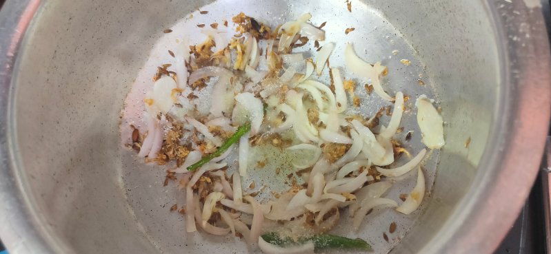 saute chilli and onions with salt