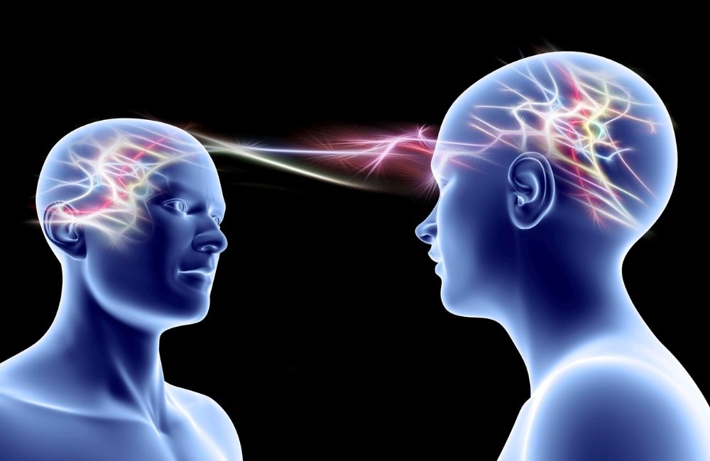 signs your twin flame is communicating with you