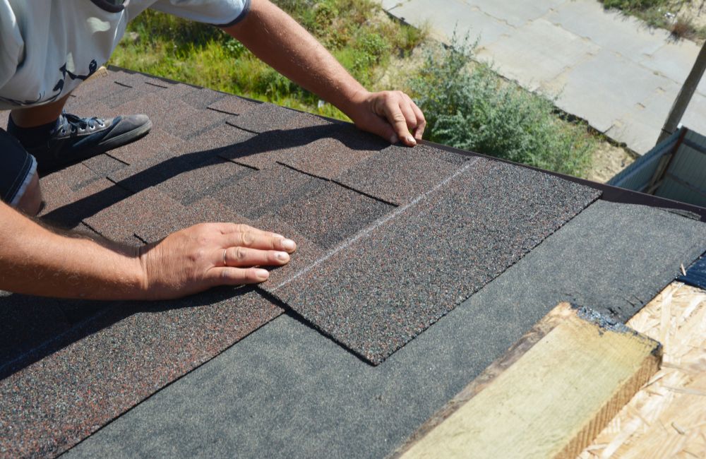 DIY Roof Repair vs Hiring a Professional