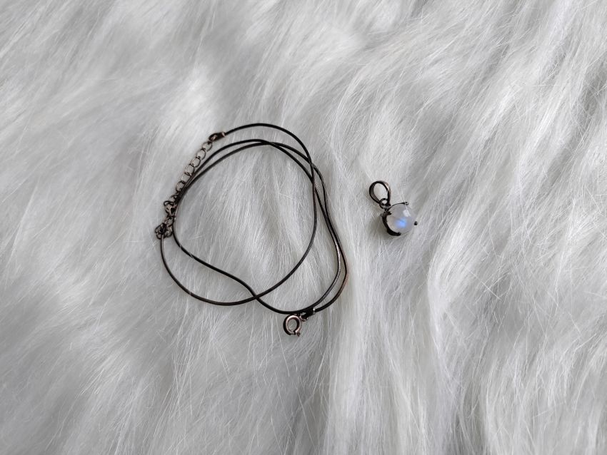 tarnished silver jewelry