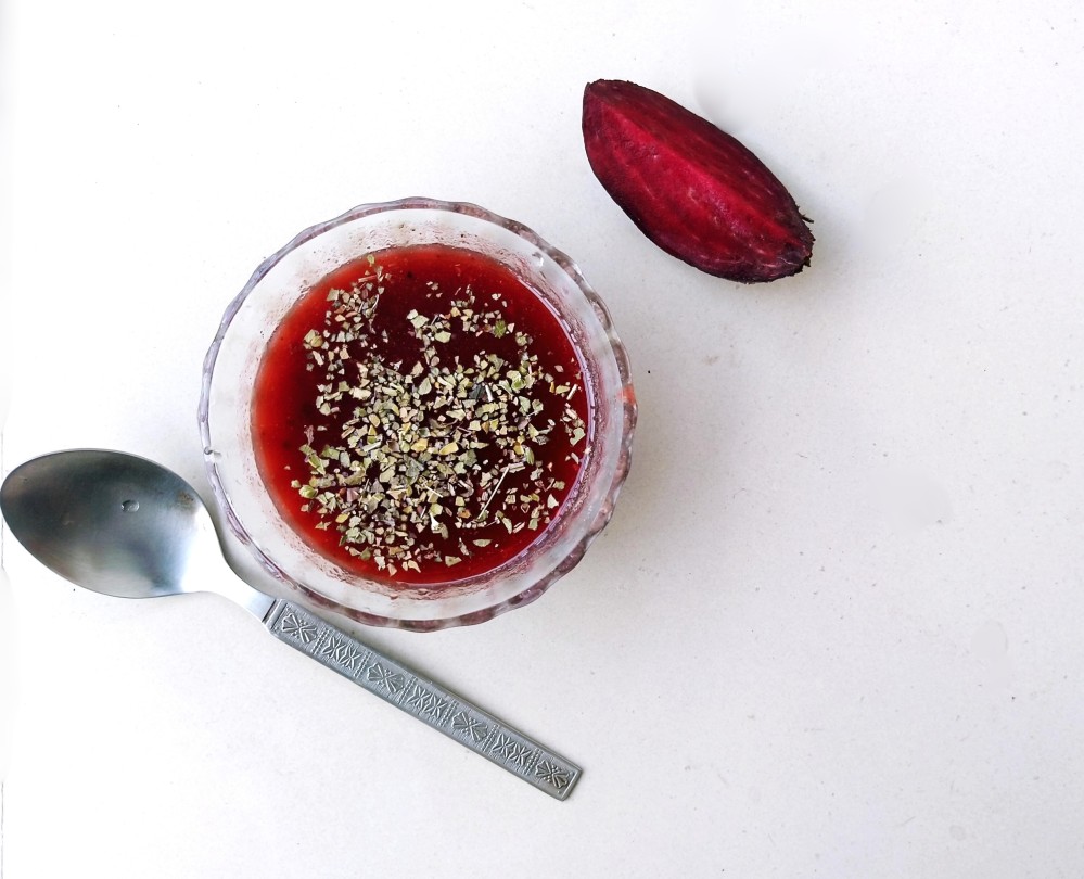 healthy homemade beetroot soup recipe